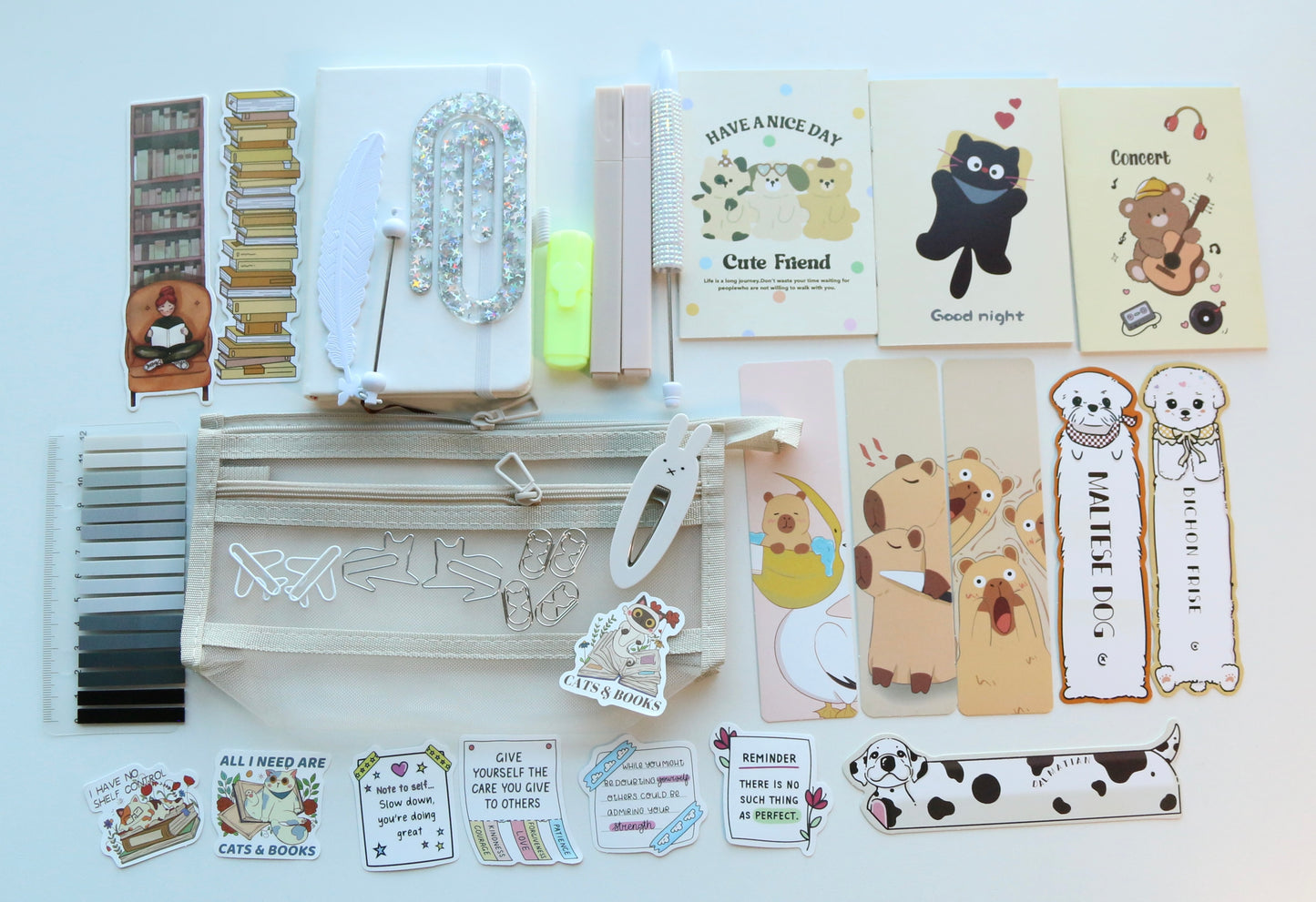 CREAMY WHITE ☁️🤍 BOOKISH BUNDLE